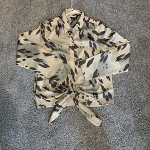 Express animal print button up crop blouse size large